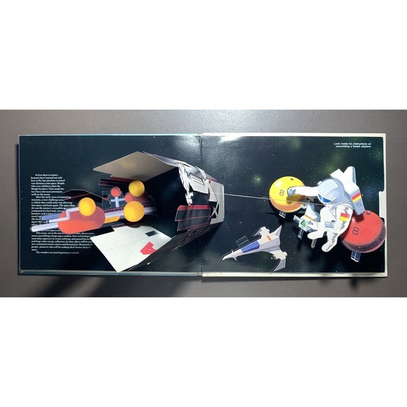 Those Fabulous Flying Machines 3D Pop Up Book Airplanes w/ Punch Out Plane Model - Picture 15 of 16